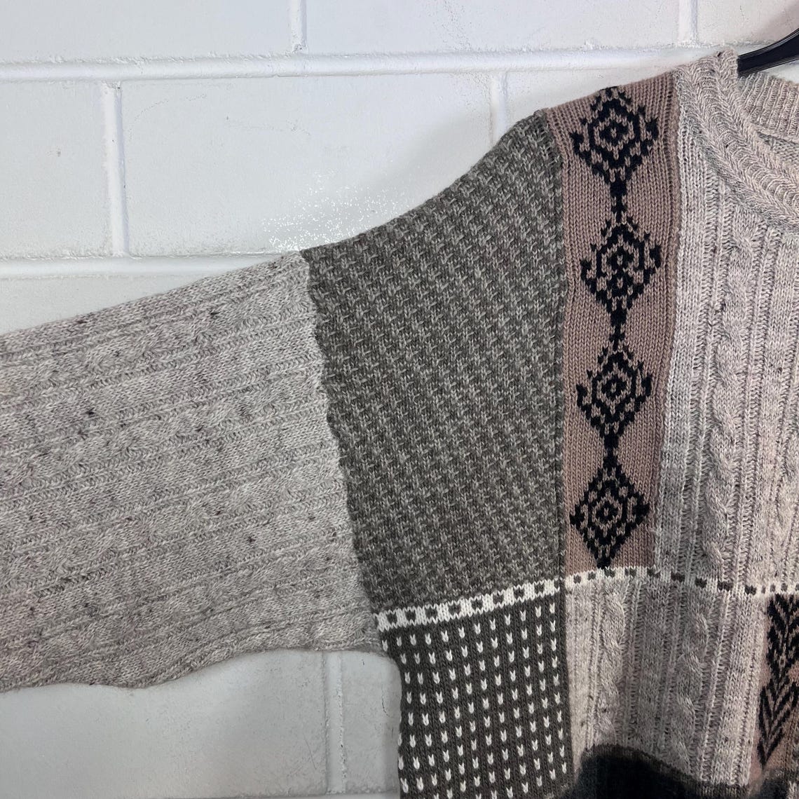 90s Vintage Strickpullover Enzo Lorenzo Patchwork Muster Beige Grau Schwarz | Wool Blend Knit Sweater L Oversize, photo 4 sur 5