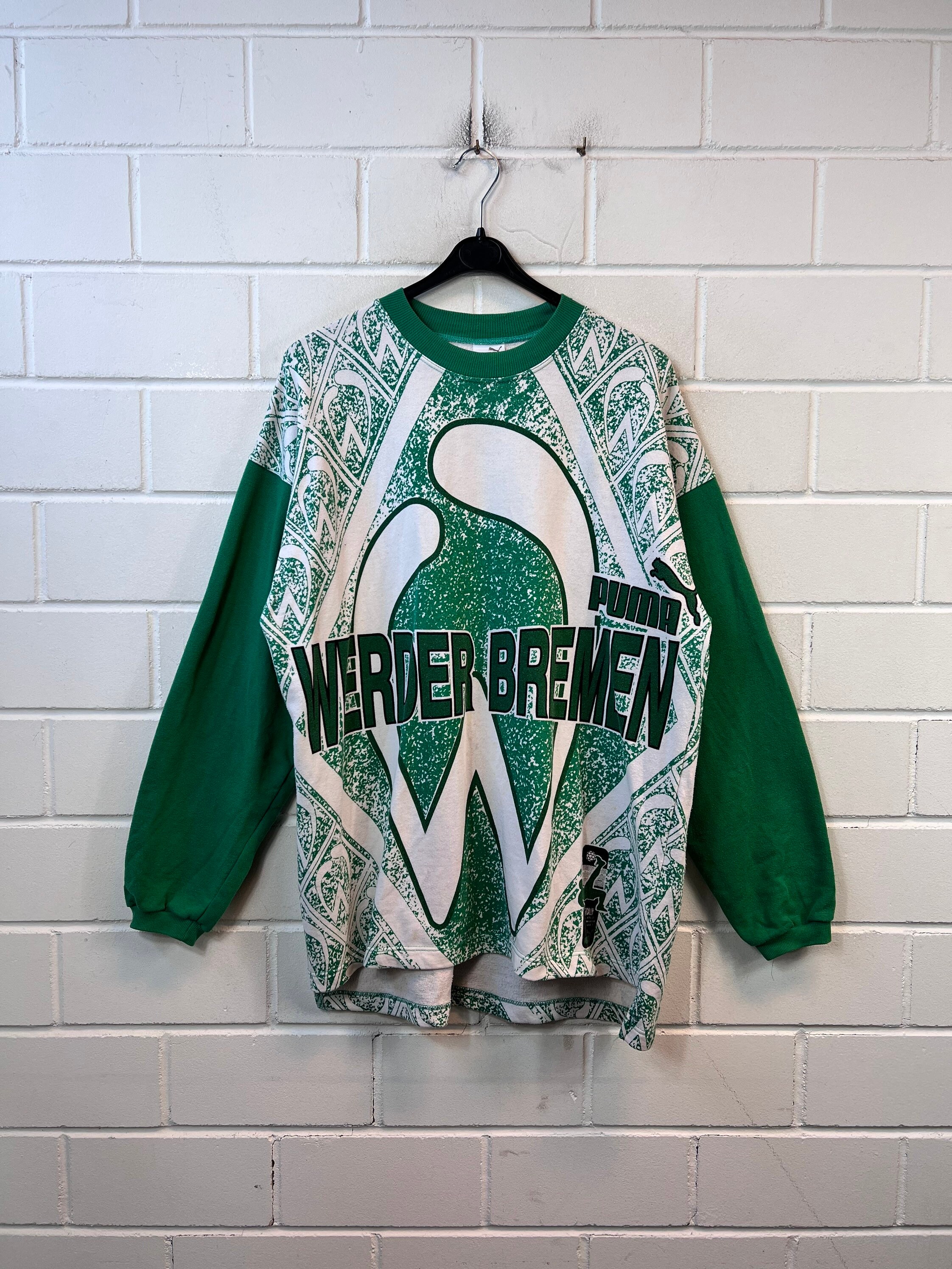 Vintage Puma Werder Bremen Size M - L Sweatshirt Sweater Sweater