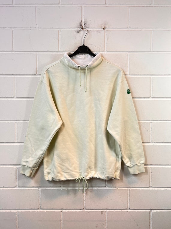Vintage United Colors of Benetton Size S Sweatshirt Sweater