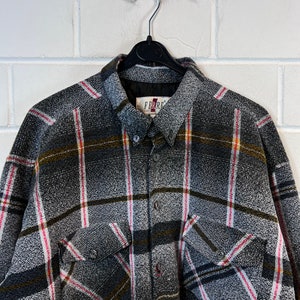Vintage lined shirt size L - XL checkered shirt long sleeve 80s 90s
