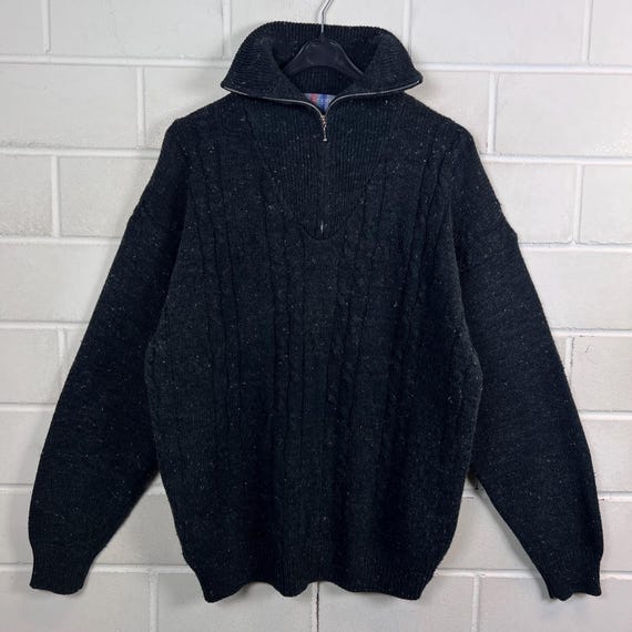 Vintage Pullover Size M - L Basic Sweater Knit Pa… - image 1