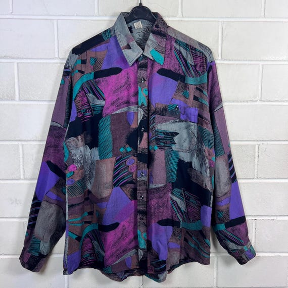 Vintage Viscose Shirt Size M - L Crazy Pattern Shirt Long