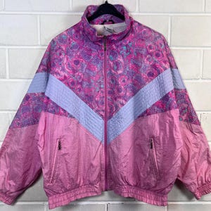 Vintage windjack uit de jaren 90 met een gek patroon, roze en paars, trainingsjack voor dames, maat L 42, retro festivaljack.