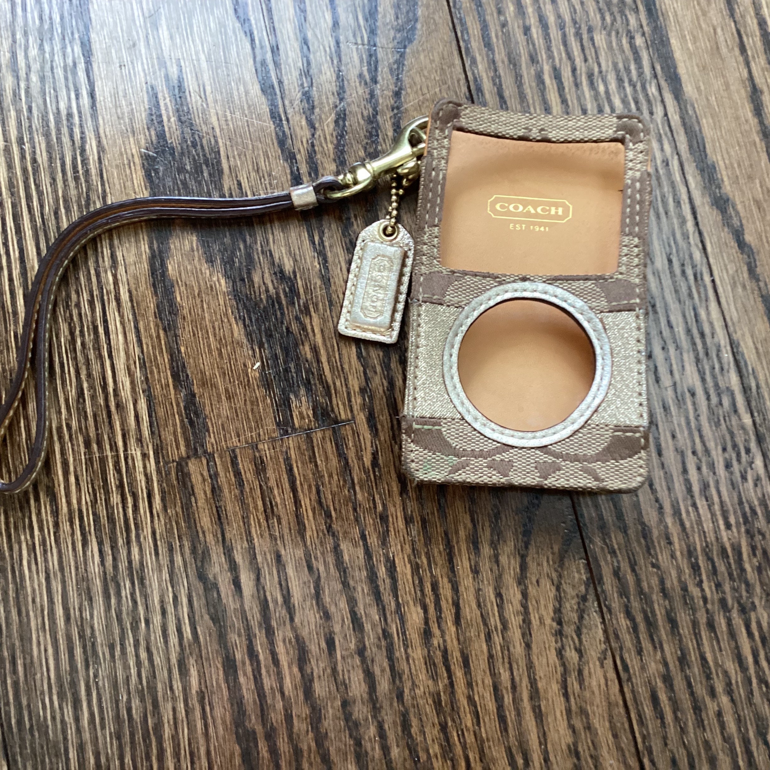 Vintage COACH Signature Logo Tan Canvas Ipod Case Wristlet Vintage COACH Signature Logo Tan Canvas Ipod Case Wristlet