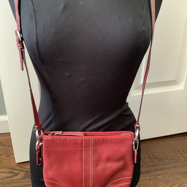 vintage coach red leather swingpac crossbody handbag/vintage coach/coach red handbags