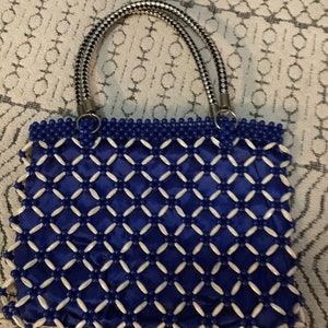Handmade Lina beaded hard plastic retro blue white dual handle shoulder handbag/retro tote/lina beads/boho beaded handbag