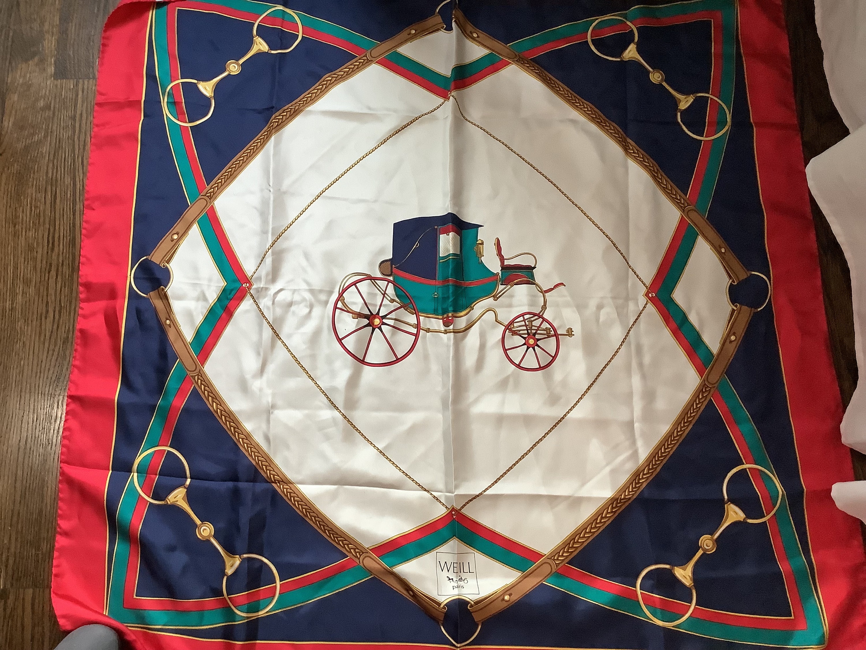 damart ladies scarves