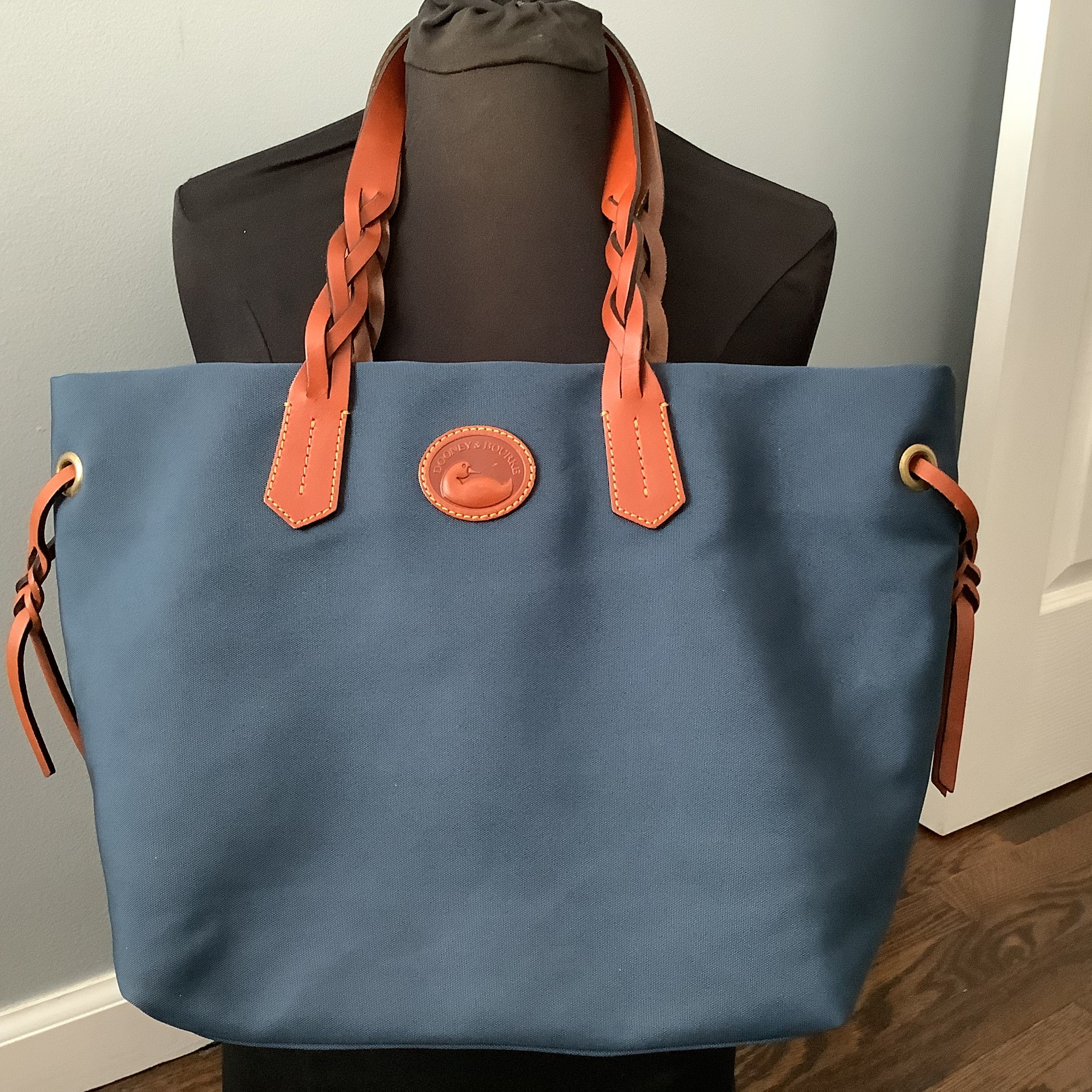 Dooney Bourke Blue Canvas Leahter Trim Tote All Weather 