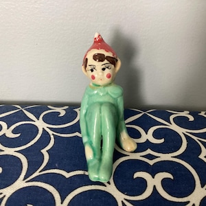 Vintage 1950s Japan Ceramic Christmas Green Red Hat Pixie Elf Fairy Figure 3.75&quot;