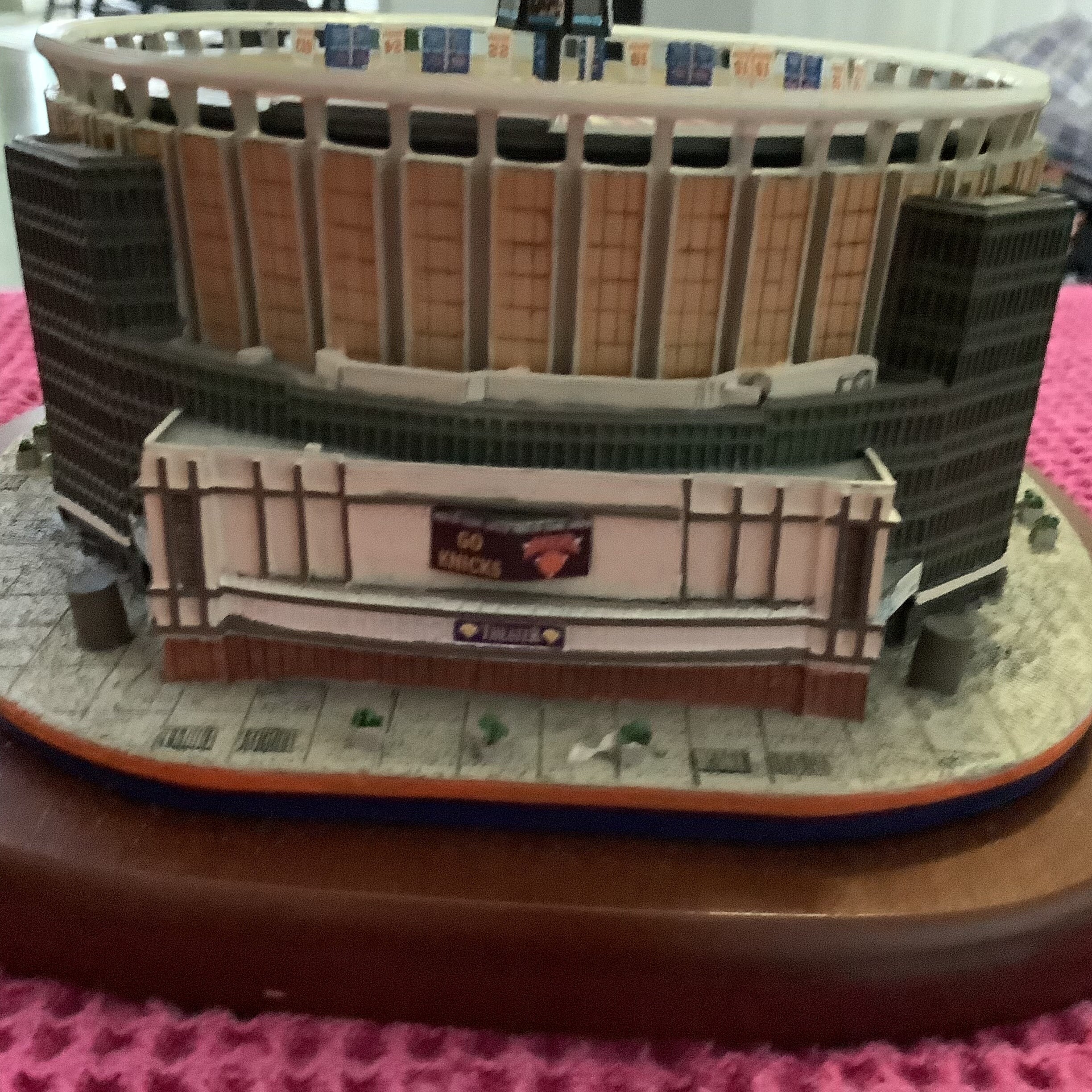 Knicks Women's Apparel Shop Madison Square Garden
