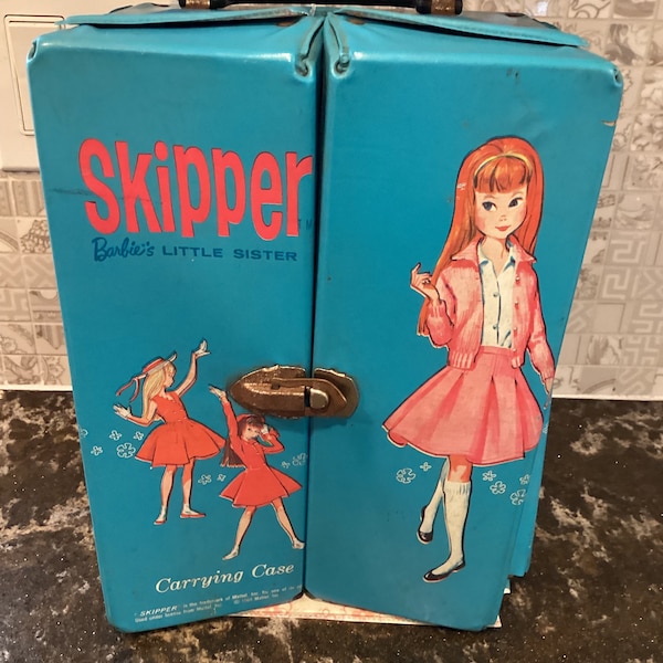 vintage 1960's blue vintage skipper barbie doll clothes carry trunk with storage and hangers /barbie