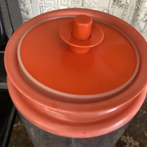 vintage 1970&#39;s orange tupperware push button cannisters set of five/vintage rare tupperware