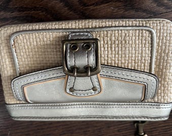 vintage coach legacy gold metallic straw wristlet handbag