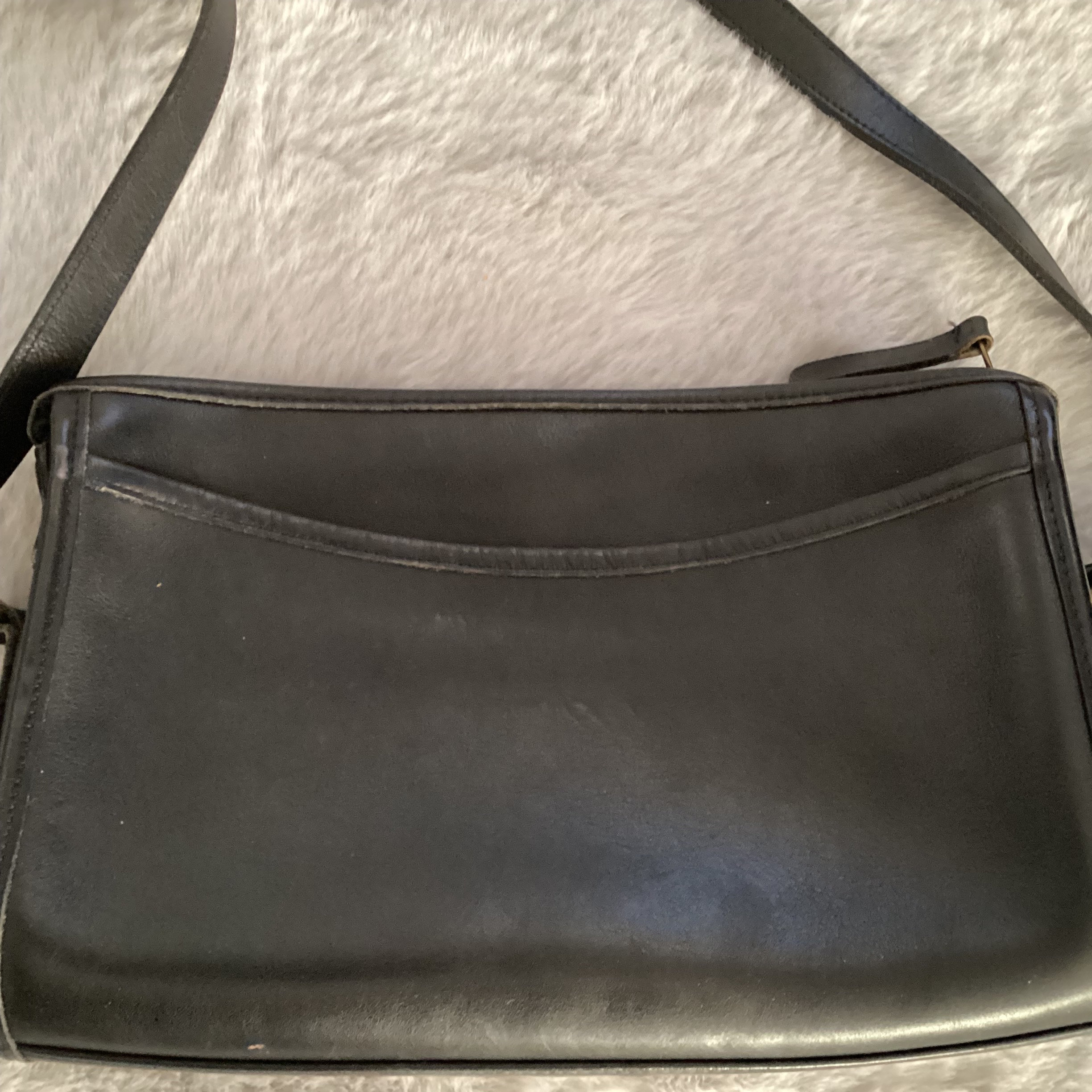 Vintage Coach Taylor Zip 9944 Black Leather Solid Brass Vintage Coach Taylor Zip 9944 Black Leather Solid Brass