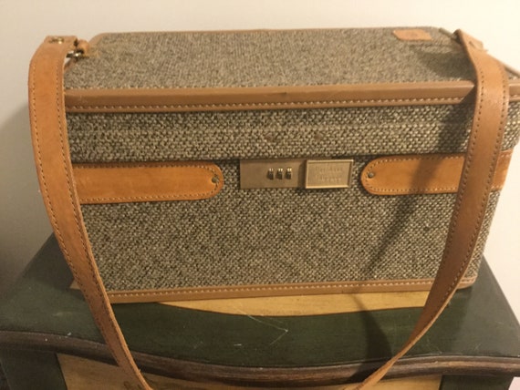 Vintage Hartmann Tweed Leather Train Case Cosmetic