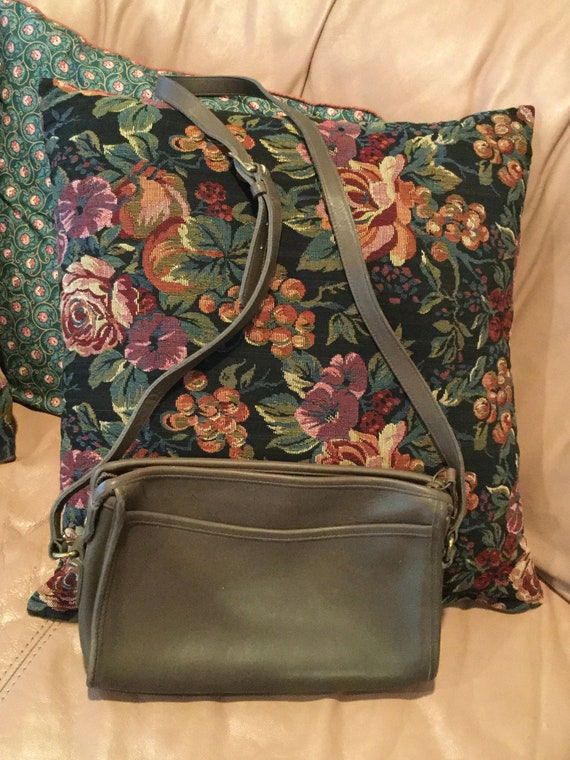 vintage coach handbags