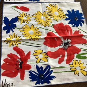 vintage 1970&#39;s  vera neumann bright floral red poppies yellow daisies cotton napkins, set of 4 napkins