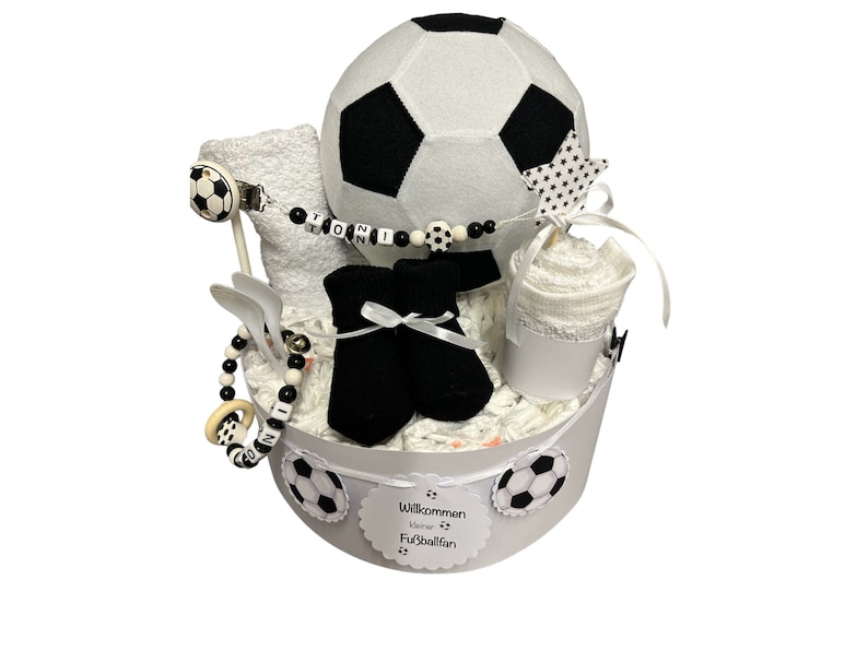 Windeltorte Fussball Verein Ball schwarz weiß personalisier Torte Babyparty Baby Shower Geburt Taufe Geschenk Bild 1