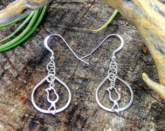 Orecchini pendenti a forma di uccello in argento sterling: regalo per gli amanti della natura
