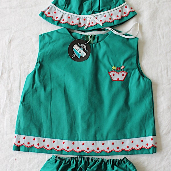 Ensemble d'été 3 pièces en coton vert avec broderies des années 60 - Stock ancien neuf - Taille 4 ans