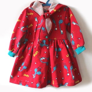 French vintage 80&#39;s hooded patterned jersey dress - New old stock - Size 2 years