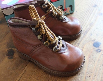 French vintage 60/70's brown leather walking boots - New old stock - Size 23 EU / 6,5 US