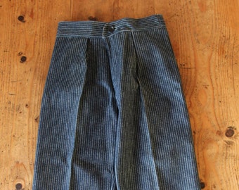 Jean brut à fines rayures en coton des années 50/60 - Stock ancien neuf - Taille 6 ans