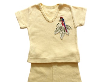 VINTAGE 70's yellow jersey cotton set with parrot embroidery - French NOS - Size 3 months