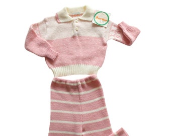 Vintage 70's pink and cream baby knitted set - French new old stock - Size 6 months