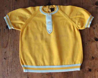 Vintage 1960's cotton yellowic knitted top - Italian NOS - Size 3 years