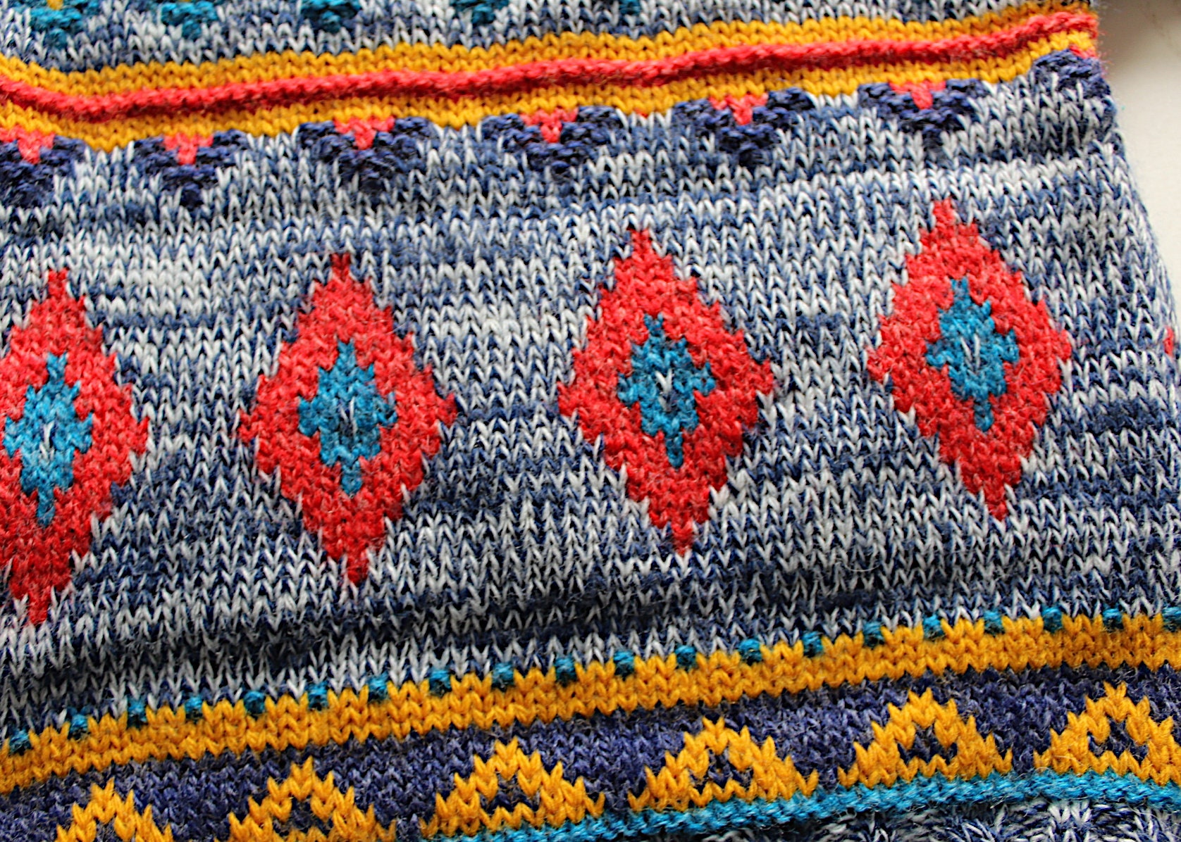 Vintage 80's Patterned Sweater - Italian New Old Stock