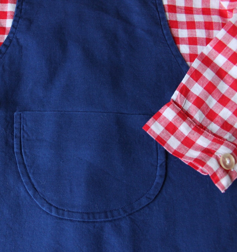 Robe en coton vichy rouge et tablier bleu des années 70 Stock ancien neuf Taille 5 ans image 3