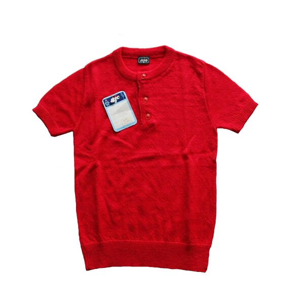 Suéter rojo de manga corta de los años 70 Stock nuevo Talla