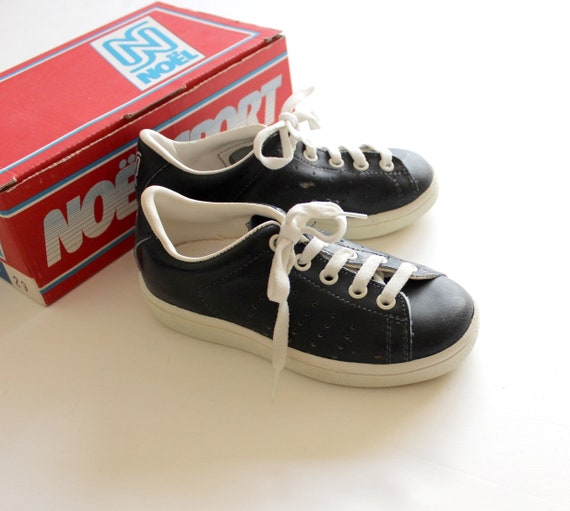 navy leather sneakers