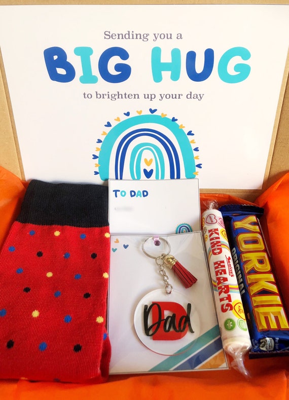 Personalised Men’s Big Hug in a Box | Letterbox Gift | Man Box | Get well soon | Miss you | Happy birthday | Gift For him | Chocolate Hamper