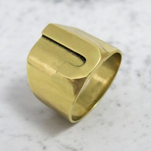 Anillo inicial, Anillo de letras, Anillo inicial Hombres, Anillo del alfabeto, Personalizar la joyería inicial, Anillo inicial personalizado, Anillo inicial de declaración, Anillo J