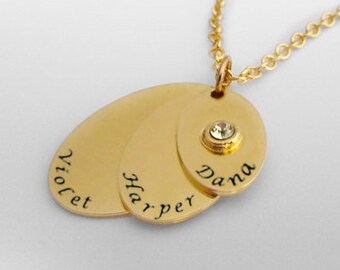 Cadeau personnalisé pour maman, collier de nom de cadeau, collier de pierre de naissance de personnale, collier de nom d'or, collier de disque de nom, collier de nom de famille