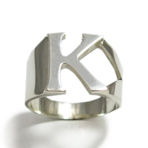 Personalisierte Silber Ring, personalisierte erste Ring, Freundschaft Sendering, erste Schmuck, Namensring, Brief ring, ID-Ring, Initial K Ring.