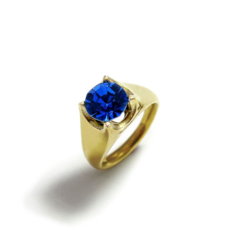 Blue Zircon Ring Blue Anniversary Ring Birthstone Solitaire Ring Gemstone Engagement Ring Birthstone Ring Gold Blue Engagement Ring