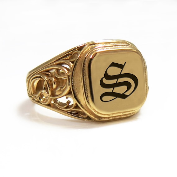 Personalized Initial Signet Ring with Any Letter | FARUZO