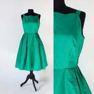 1960s Emerald Green Cocktail Dress | waist 25"