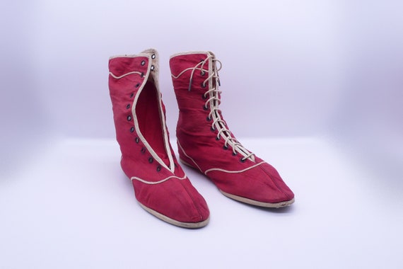 1910s/Early 1920s Red Bathing Shoes | swimming boo