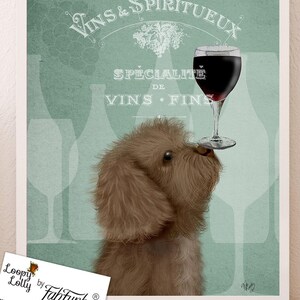 Brązowy Cockapoo Wine Art Print, zabawny kiczowaty portret psa, prezent dla właścicieli Cockapoo