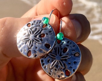 sand dollar earrings, beach jewelry, beachy gift for her, gift for girl, gift for woman, birthday gift, Summer earrings, beach lovers gift