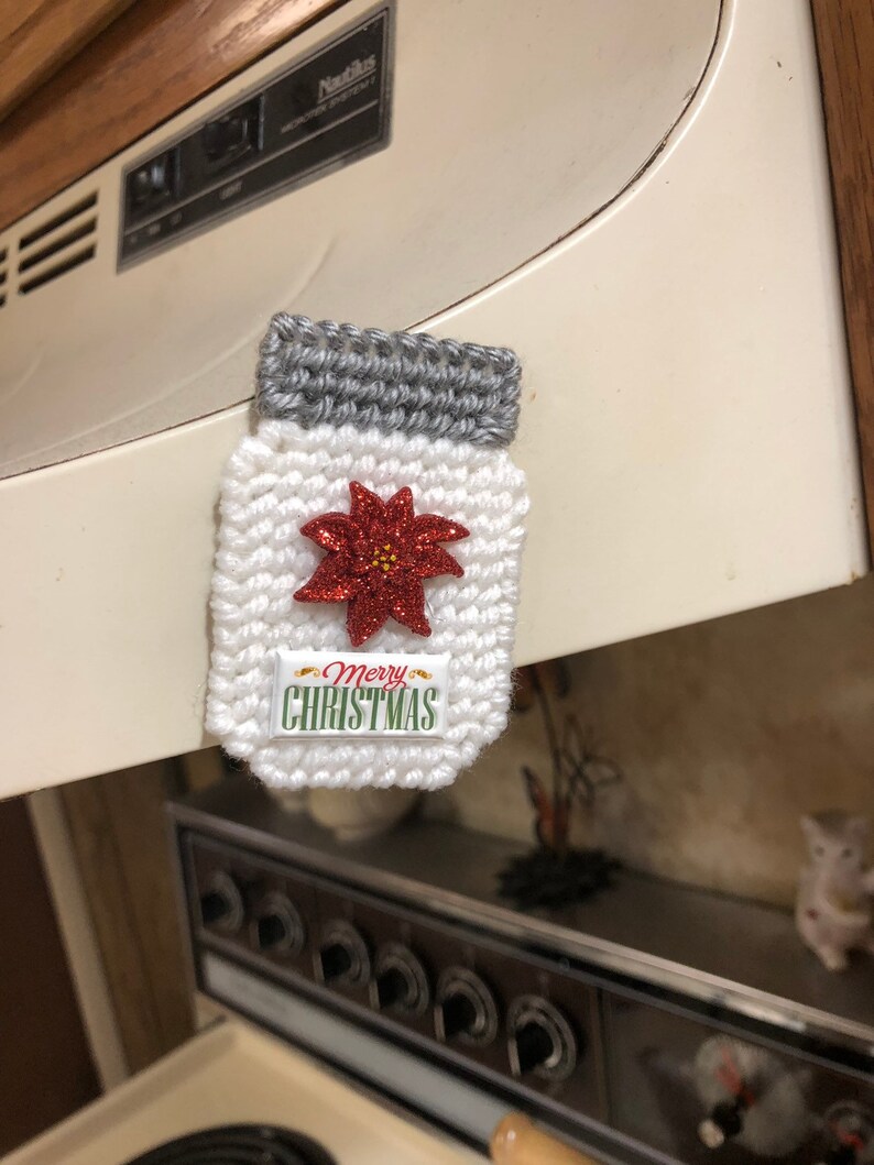 Merry Christmas Pointsetta Mason Jar Magnet