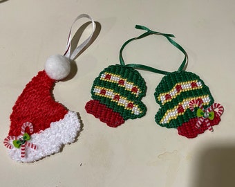 Christmas ornaments cute Santa hat and mittens