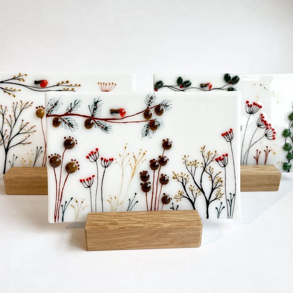 Fused Glass Winter Robin Picture, autumn leaves, holly Ivy seed heads fir cones Panel Suncatcher Christmas gift