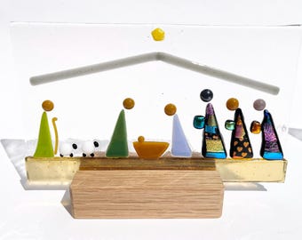 Glass Nativity Scene Christmas Decoration Fused Glass On Oak Wood Stand Picture Glass Panel Gift 15x9cm