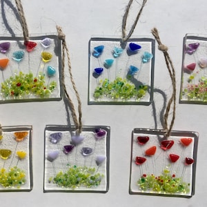 Fused Glass Flower Meadow Sun Light Catcher Mothers Day Hanging Gift Suncatcher Easter Decoration 5cm Square