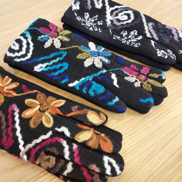 Embroidered Winter Gloves,  Touch Screen Gloves, Gloves for Women, Thermal Gloves, Boho Gloves with Floral Embroidery